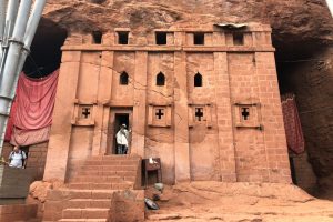 lalibela-church-whileinafrica